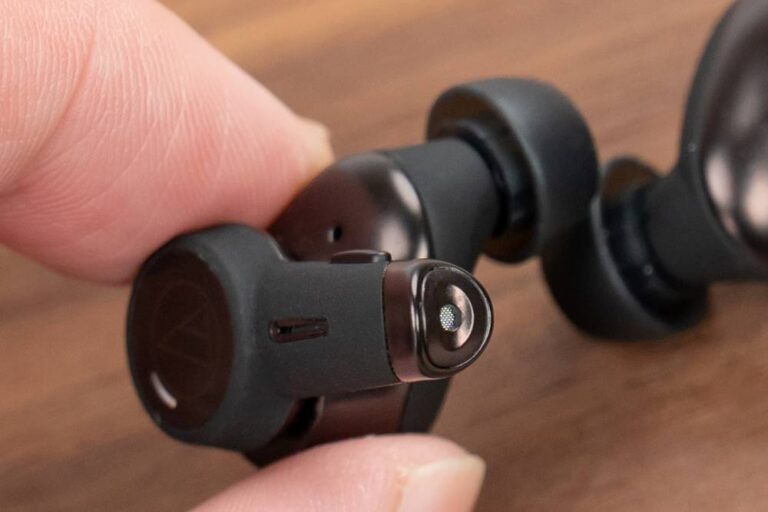 audio-technica-ATH-TWX9-buds-test-5